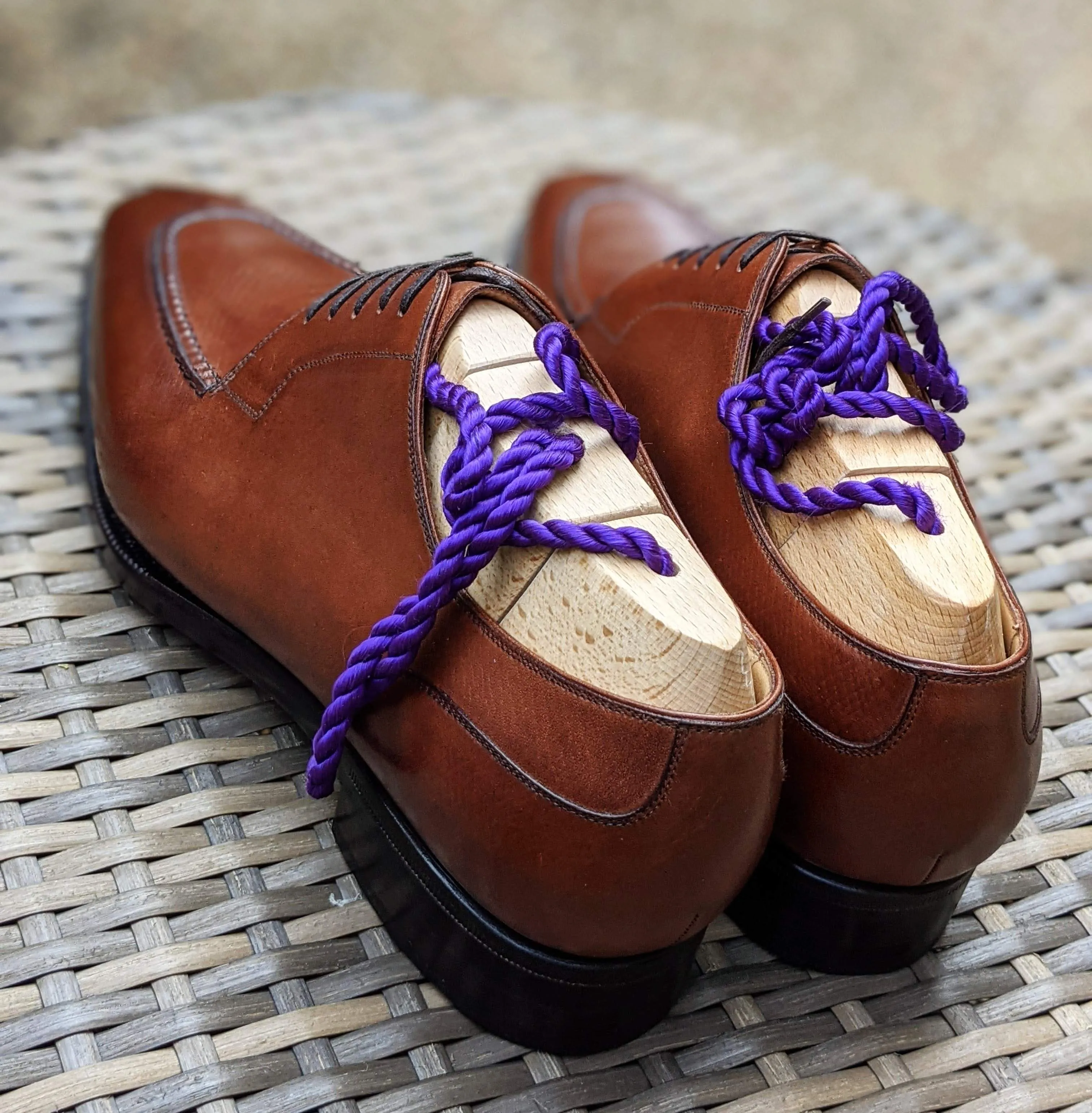 Ascot Kaan - Cognac Hatch Grain