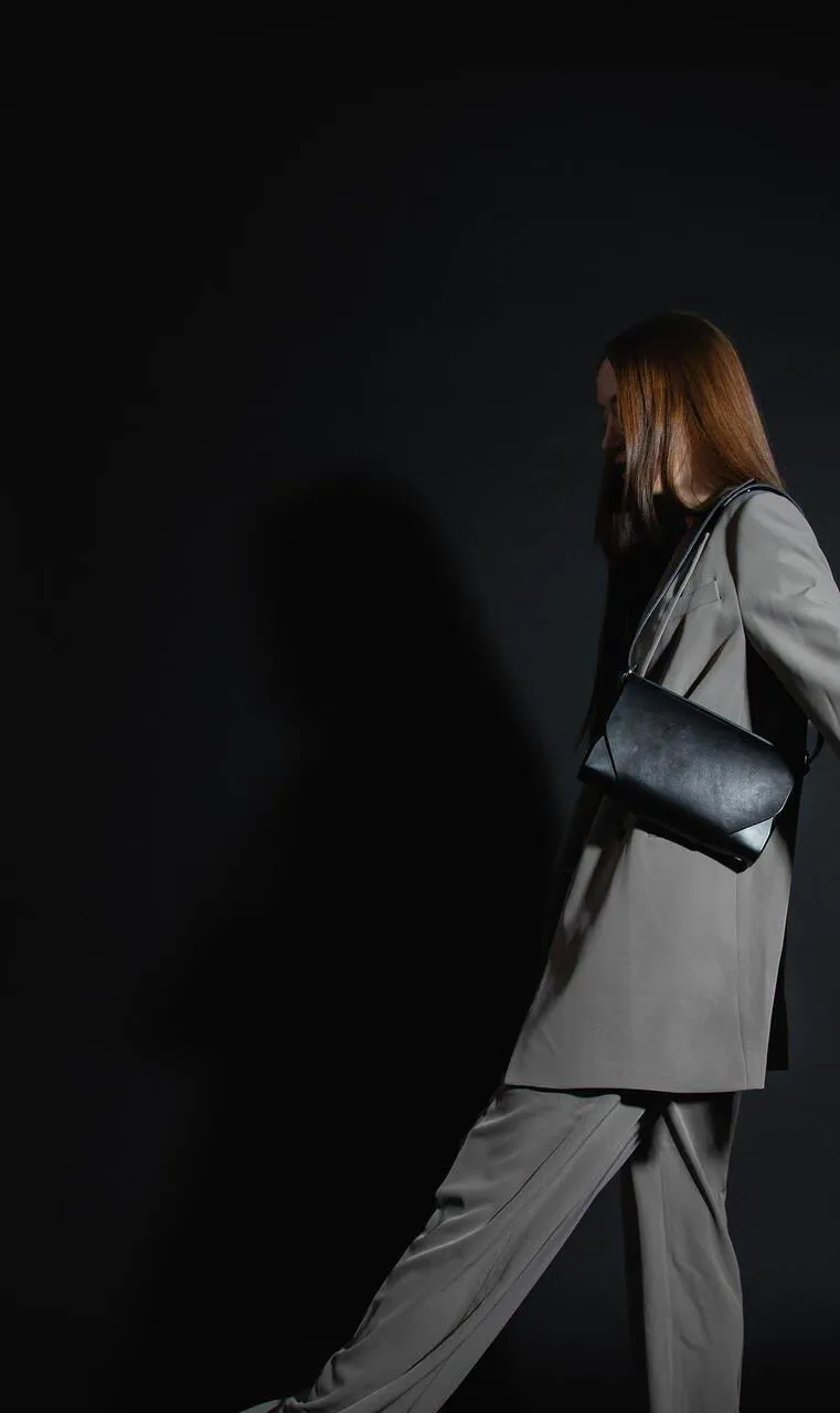 Capital of Goods Fanny Bag/Shoulder Bag - Black
