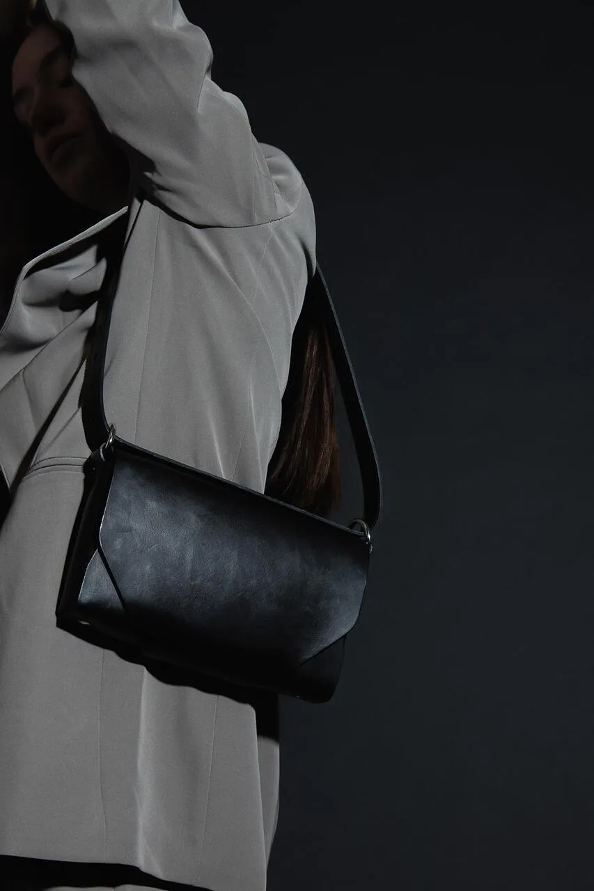 Capital of Goods Fanny Bag/Shoulder Bag - Black