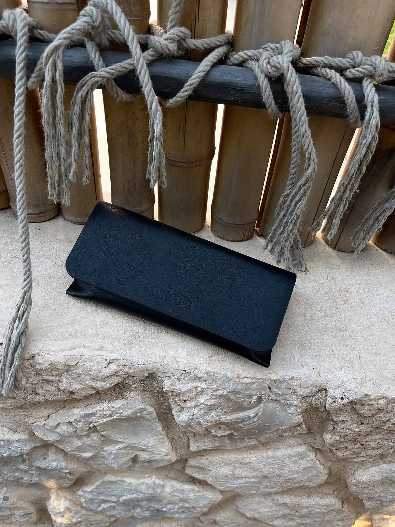 CASE - Charcoal • Charcoal