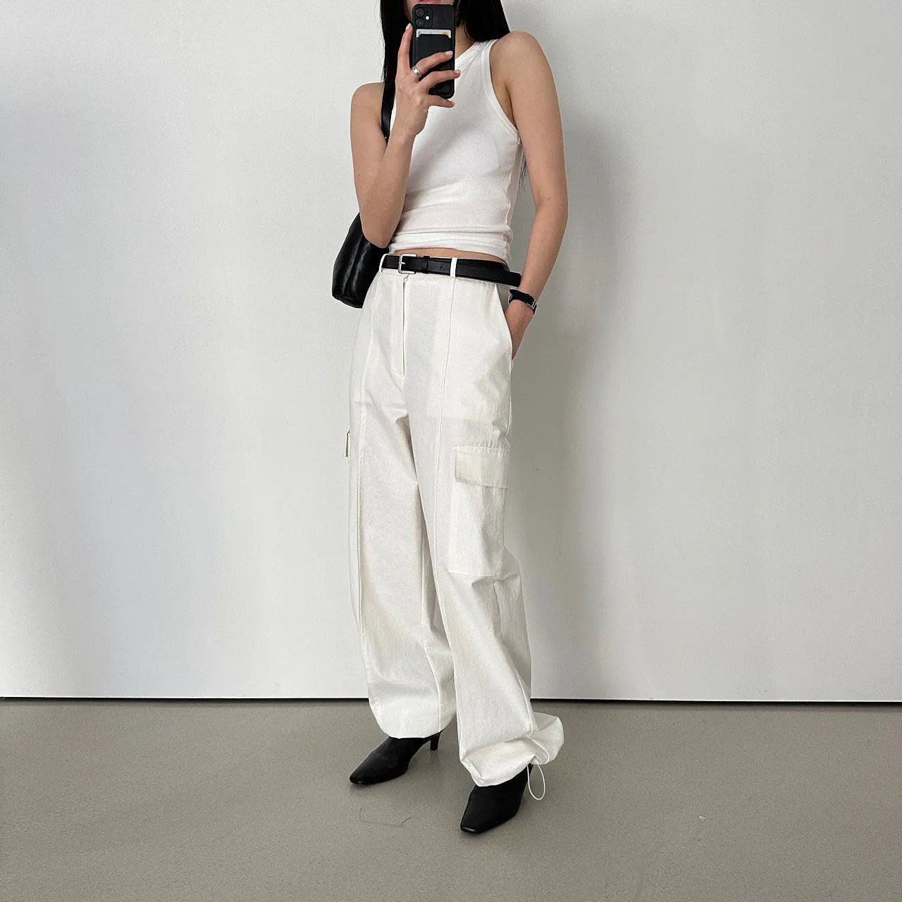 Detailed Cargo Pants