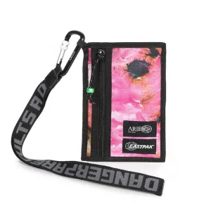 eastpak  x aries cullen bag (black / multi)