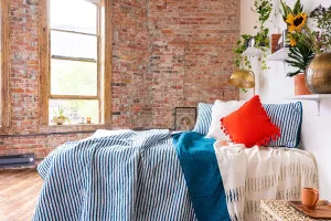 Refinery29 | Harley Bedding Collection| Luxury 100% Cotton Premium Ultra Soft Quilt Coverlet, Lightweight Comfortable 3 Piece Set, Modern Design for Home Hotel Décor (Twin/Twin XL, Blue)