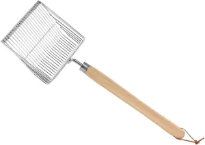 Stainless Steel Mesh Shovel Tool with Handle for Shell Collecting Lightweight and Portable Sand Scoop for Family