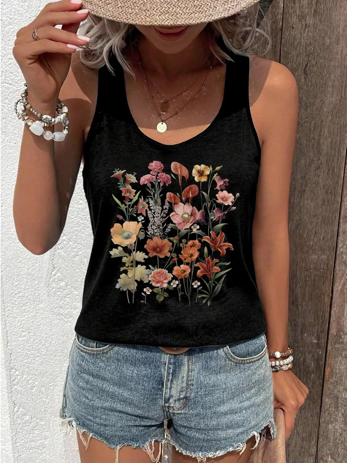 Tank Tops for Women 2025 Summer Basic Gym Racerback Tops Beach Vacation Graphic Tee Shirts Yoga Workout Camisole Outfits
