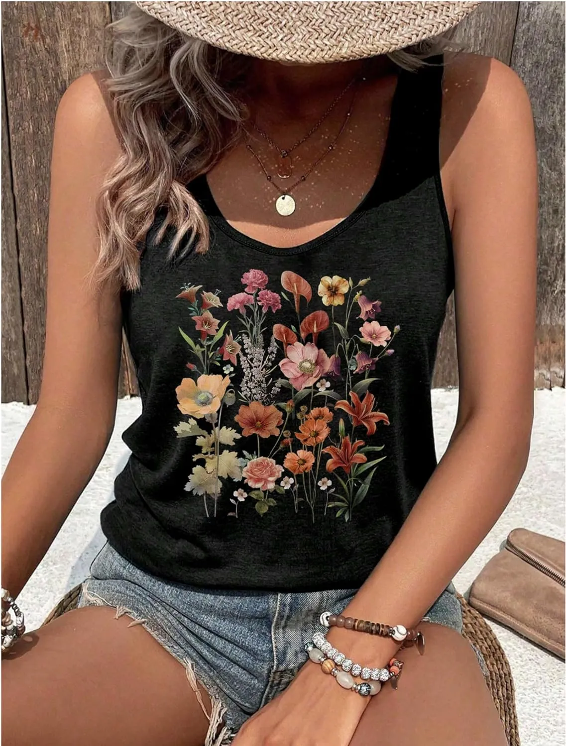 Tank Tops for Women 2025 Summer Basic Gym Racerback Tops Beach Vacation Graphic Tee Shirts Yoga Workout Camisole Outfits