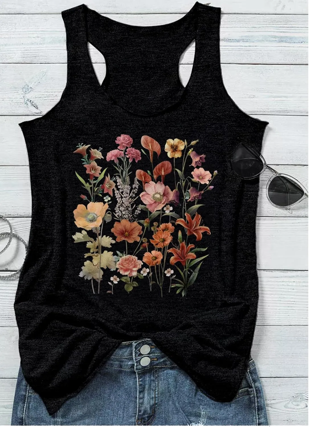 Tank Tops for Women 2025 Summer Basic Gym Racerback Tops Beach Vacation Graphic Tee Shirts Yoga Workout Camisole Outfits